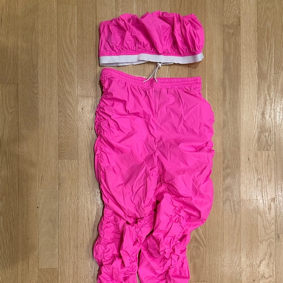 Pink swishy coord - Picture 1 of 2